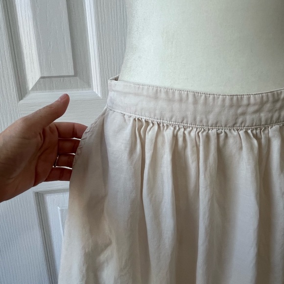 It is well L.A. Cream Pull On Midi Skirt with Pockets - Picture 4 of 6